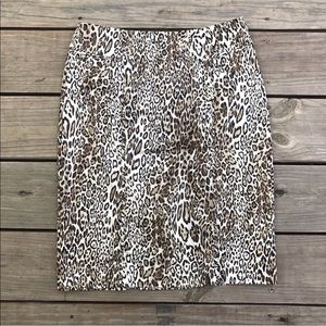 New York & Company Leopard Print Pencil Skirt Sz 0